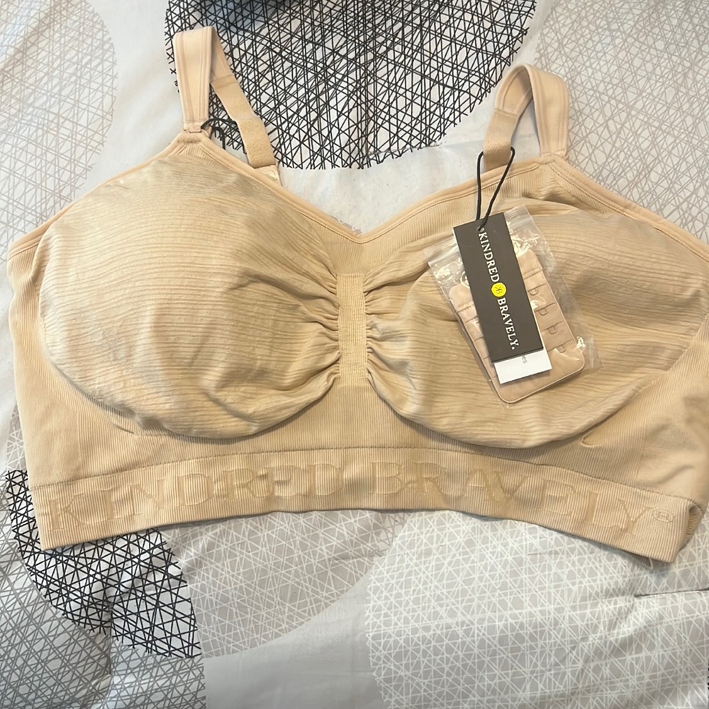 Kindred Bravely hands free pumping nursing bra: nude: new with tags